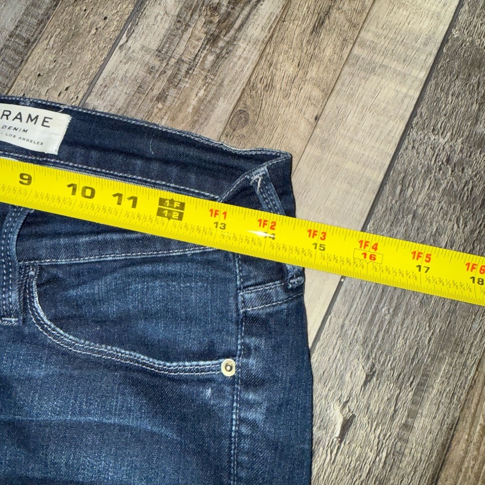 Dark Wash Distressed Women’s Jeans Frame Size 27 - Picture 4 of 6